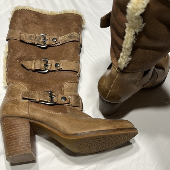 Gianni‎ Bini Brown Heeled Boots with Fur Trim - Picture 11 of 11
